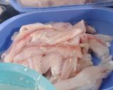 Foto del paso 1 de la receta: Pescaditos Con Ensalada