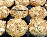 Foto langkah ke 5 dari resep Banana cinnamon moist cheese muffin cake.