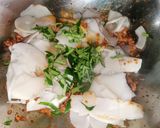 รูปขั้นตอนการทำที่ 3 ของ ผัดพริกแกงหน่อไม้​ดองหมูสับ