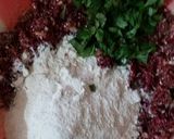 A picture of step 3 of Beetroot masala puri.