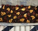 A picture of step 5 of Rich Choco Oven Cake.