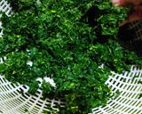 Foto langkah ke 2 dari resep Gulai Daun Singkong / Sayur Daun Singkong.
