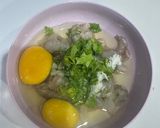 Foto langkah ke 1 dari resep Shrimp Omelette.