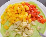 Hình bước làm 5 của món Kem túi bơ sữa chua trái cây
