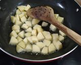 A picture of step 1 of Veg Kolhapuri.