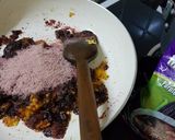 A picture of step 2 of Corn Halwa.