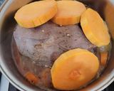 Foto del paso 3 de la receta: Cuadril a la olla con calabazas al horno