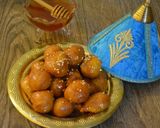 صورة لخطوة 4 من وصفة لقيمات أو لقمة القاضي بالكاسترد🍯