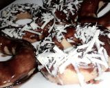 Foto langkah ke 5 dari resep Donat kentang coklat.