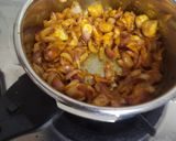 સેવ ડુંગળી નું ઇન્સ્ટન્ટ શાક (Sev Dungri Instant Shak Recipe In Gujarati) રેસીપી સ્ટેપ2ફોટો