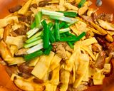 Hình bước làm 2 của món Măng Xào Thịt Nấm