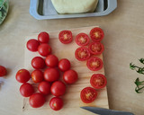 Foto del paso 1 de la receta: Tarta caprese con masa casera sin gluten 🍅 Tarta de tomate, albahaca, mozzarella y AOVE 🥗 low carb