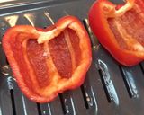 Foto del paso 1 de la receta: Pimiento relleno de carne molida con queso