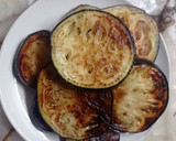 Foto del paso 2 de la receta: Berenjenas en salsa fileto