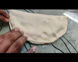 A picture of step 6 of Garlic bread dominos style juls kaur kitchen.