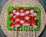 Foto langkah ke 4 dari resep Jelly Ball Merah Putih.