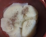 Foto del paso 3 de la receta: Pechito de cerdo con barbacoa, papas cremosas y ensalada