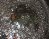 A picture of step 5 of Sweet flour leaf.