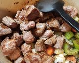 Foto del paso 7 de la receta: Guisado de res con cerveza Stout bajo en carbohidratos