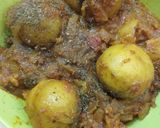 A picture of step 9 of Bharva masala tinda.