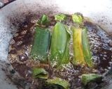 Foto langkah ke 4 dari resep Tahu pepes goreng.