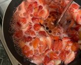 Foto del paso 6 de la receta: Panna cotta con coulis de fresa