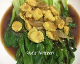 Foto langkah ke 5 dari resep Sawi Siram Saos ala Yue's Kitchen.