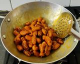 A picture of step 5 of Jaggery Cowrie.