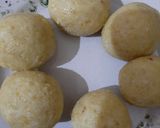 A picture of step 3 of Khoya/mawa Laddu.