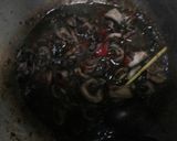 Foto langkah ke 2 dari resep Cumi Hitam Bumbu Uleg.