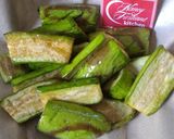 Foto langkah ke 3 dari resep Oseng Sambal Sawi Putih-Tempe-Terong.