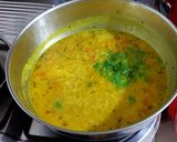 A picture of step 4 of Yellow Daal.
