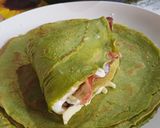 Foto del passaggio 3 della ricetta Crepes di piselli con funghi e speck