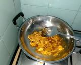 Foto langkah ke 3 dari resep Orak arik telur bakso.