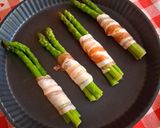 Foto del passaggio 5 della ricetta Asparagi in Crosta di Pancetta e Pistacchi