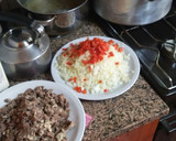 Foto del paso 3 de la receta: Empanada de carne cortada a 🔪 cuchillo