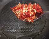 รูปขั้นตอนการทำที่ 4 ของ ปลาหมึกผัดพริกเผา ข้าวไข่ข้น