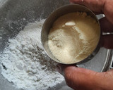 சோளமாவு மில்க் குக்கீஸ்(corn flour milk cookies recipe in tamil) ரெசிபி ஸ்டேப் 2 புகைப்படம்