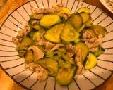A picture of step 6 of Stir-fried Zucchini and pork.
