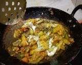 A picture of step 3 of Simple lunch thali with ranch dressing.