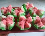 Foto langkah ke 7 dari resep Bolu Kukus semangka no soda.
