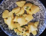 Lazacpisztráng spenótos pestoval, kakukkfüves burgonyával recept fázis 1 fotója