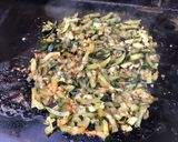 Une image de l'étape 6 de Courgette au persil et beurre de chorizo.