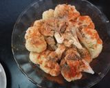 A picture of step 1 of Cauliflower Manchurian.