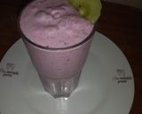 A picture of step 3 of Frozen Blueberry,pineapple, banana&kiwi smoothie#4weekschallenge.