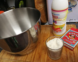 Foto del paso 1 de la receta: Bizcocho de yogur