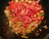 A picture of step 4 of Egg Masala.