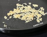 A picture of step 8 of Spinach and Enoki Mushrooms with Eggs.