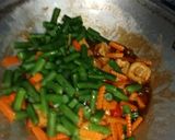Foto langkah ke 3 dari resep Tumis Tahu Simpel.