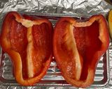 Foto del paso 2 de la receta: Pimientos rellenos de atún y verduras al horno